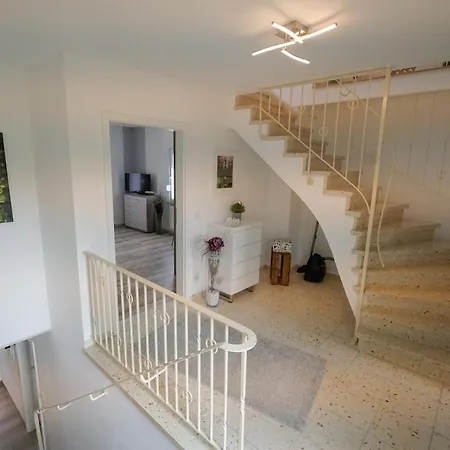 Ferienhaus Moseltraum Mit Kleinem Garten Σπίτι διακοπών Dieblich